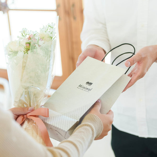 敬老の日とは】敬老の日に贈りたいプレゼント4選 – Minimal - Bean to