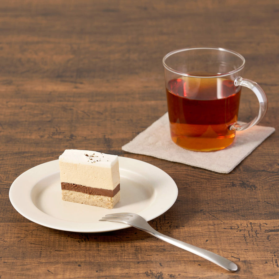 コーヒーの生ガトーショコラ -STEP BLEND by ONIBUS COFFEE- – Minimal