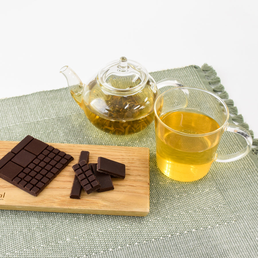 ジャスミン茶とチョコレート